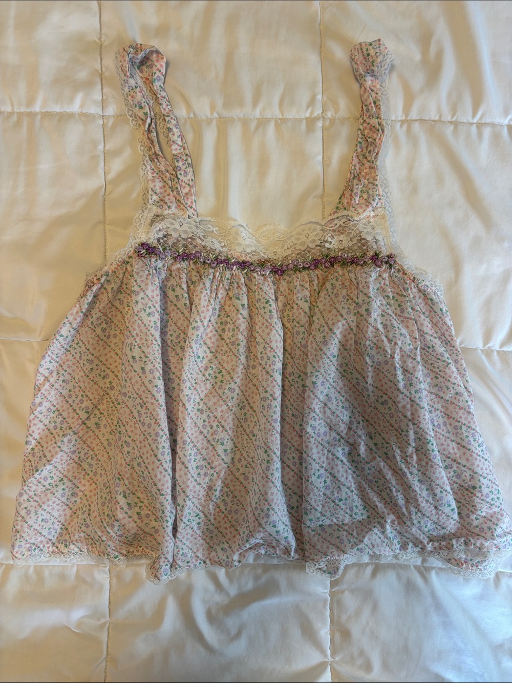Delicate Floral Lace Trim Babydoll Top